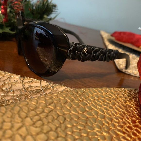 CHANEL Black Quilted Sunglasses. 100% Authentic - Picture 8 of 10